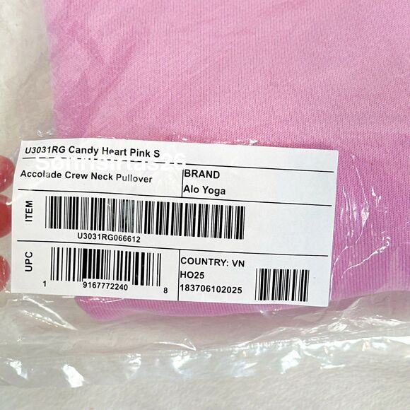 Alo Yoga Accolade Crew Neck Pullover Valentine’s Candy Heart Pink NWT Size S - Picture 16 of 16